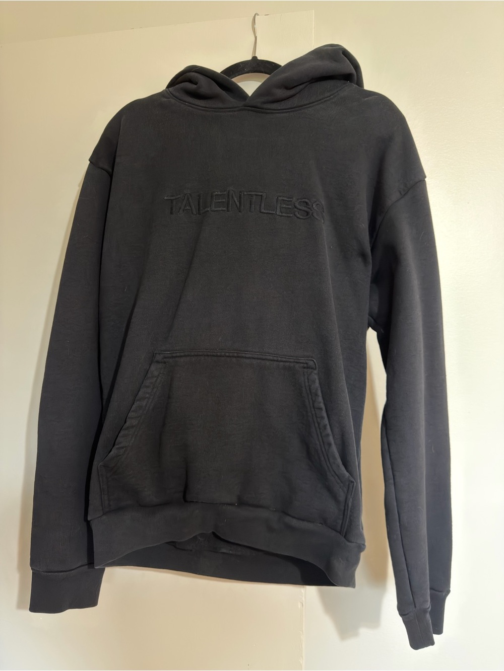 TALENTLESS Black Embroidered Logo Crewneck Hoodie